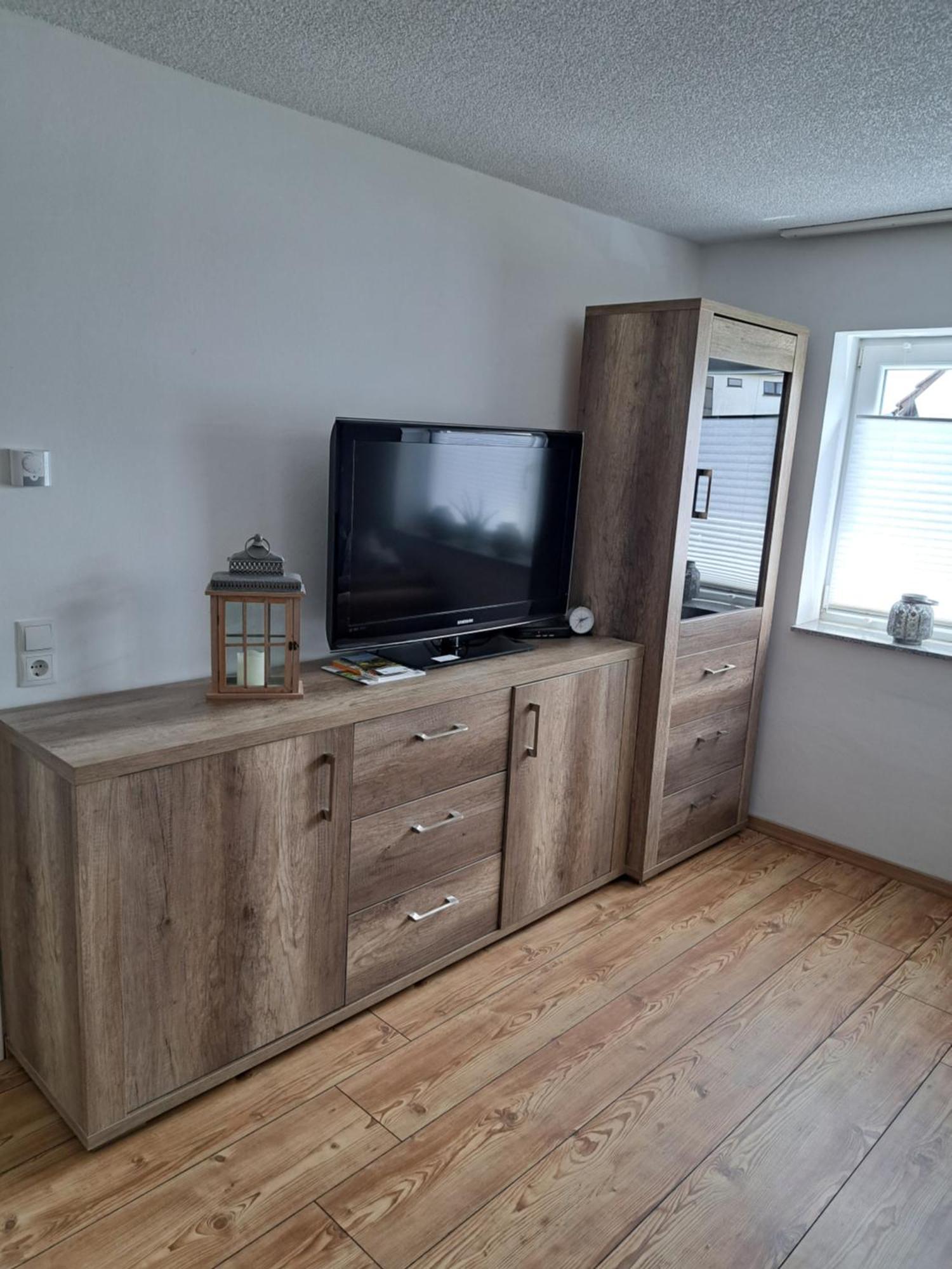 Wunderschoenes 2 Zimmer Apartment Inkl. Parkplatz Asbach  Buitenkant foto